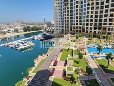 2 Bedroom Flat for Rent in Palm Jumeirah, Dubai - Stunning Sea & Pool View | Upgraded & Vacant