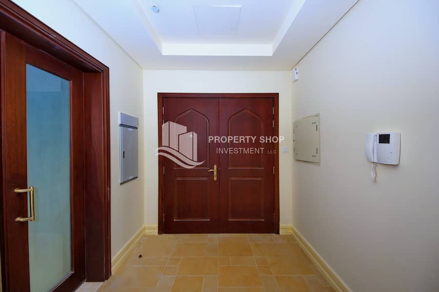 2 3-bedroom-apartment-abu-dhabi-saadiyat-beach-residences-foyer. JPG