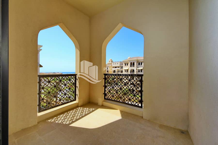 11 3-bedroom-apartment-abu-dhabi-saadiyat-beach-residences-balcony. JPG