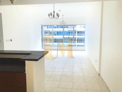 1 Bedroom Apartment for Sale in Dubai Residence Complex, Dubai - 0e7a410b-8e88-4af7-98af-55464a2b7161. jpg