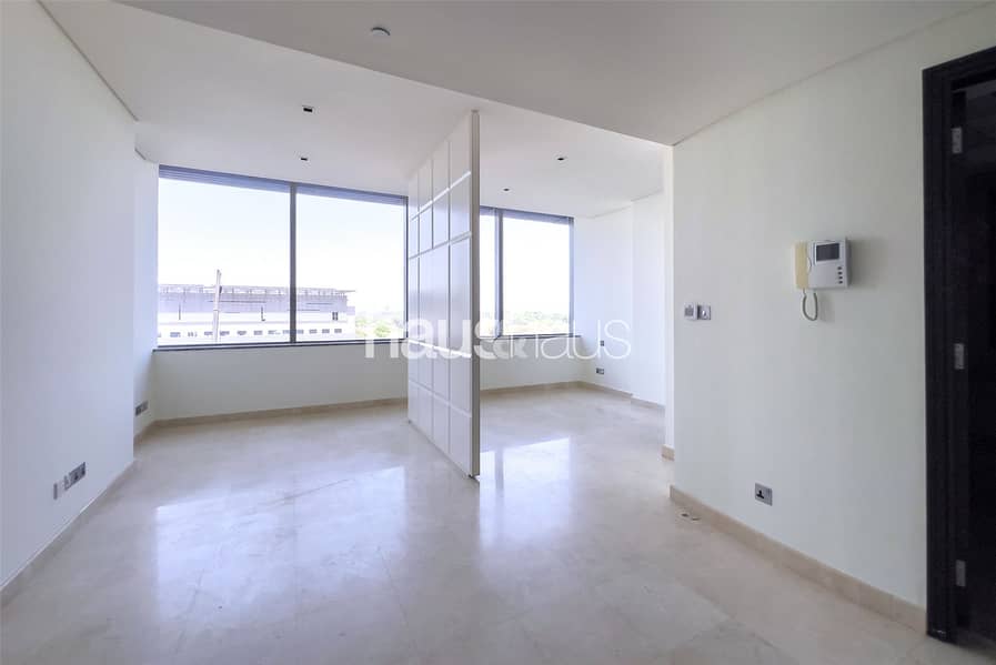 Refurbished | Bright | Spacious | Great Amenities Refurbished | Bright | Spacious | Great Amenities