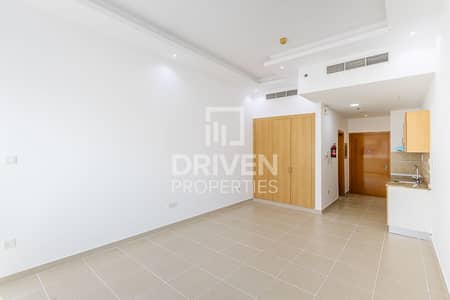 Studio for Rent in Dubai Silicon Oasis (DSO), Dubai - Well Maintained | Prime Area | Ready to Move In