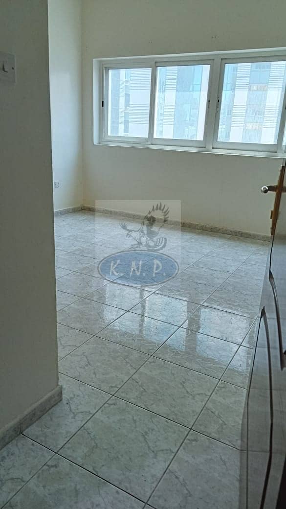 Spacious and Lovely 1 Bedroom Apartment on Hamdan St @ 42000/Year