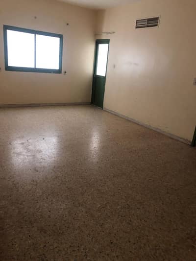 2 Bedroom Flat for Rent in Al Qasimia, Sharjah - d0025892-03d5-4c48-9301-998b4d236425. jpg