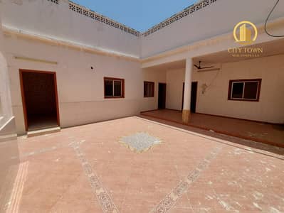 4 Bedroom Villa for Rent in Al Qadisiya, Sharjah - 20240518_123352. jpg