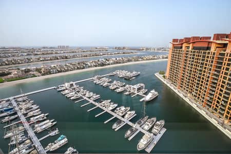 5 Bedroom Apartment for Rent in Palm Jumeirah, Dubai - Triplex Penthouse | Sea View | Vacant