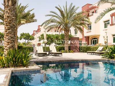 2 Bedroom Townhouse for Rent in Al Ghadeer, Abu Dhabi - Relaxing Community |Full Facilities| Best Living