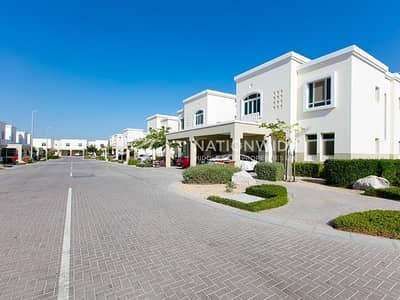 2 Bedroom Townhouse for Rent in Al Ghadeer, Abu Dhabi - Best lifestyle | Prime Area | Amazing Layout