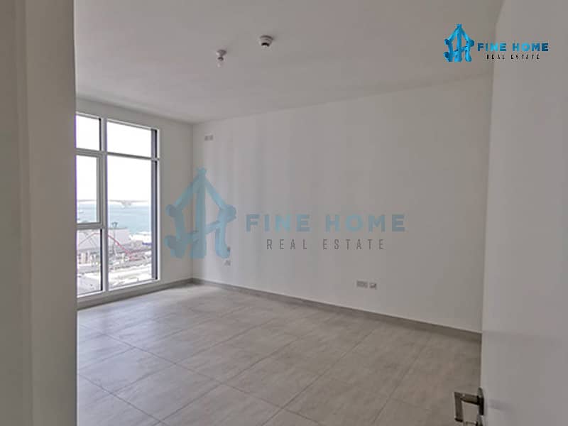 Spacious 2BHK + Laundry | Balcony | Ready to Move In