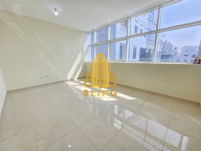 شقة 2 غرفة نوم للايجار في المرور، أبوظبي - WhatsApp Image 2024-05-18 at 4.28. 15 PM. jpeg