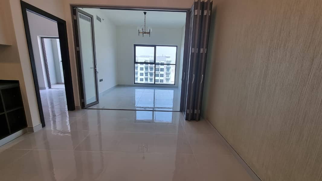 SEMI FURNISHED /1BHK WITH KITCHEN APPLIANCES / POOL VIEW