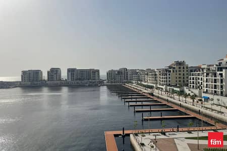 2 Bedroom Apartment for Sale in Jumeirah, Dubai - Full Sea & Marina View|Exclusive|2 Bedrooms