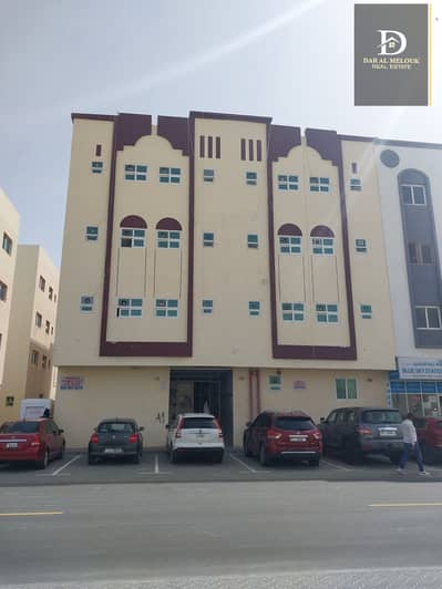 Building for Sale in Muwailih Commercial, Sharjah - Ud40MJT5IDt4QTwXuSGlQC8Sob0mnT1CV3xlYCII