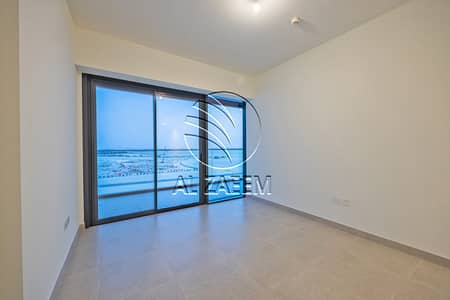 Great Deal! Spacious Balcony | Stunning Views