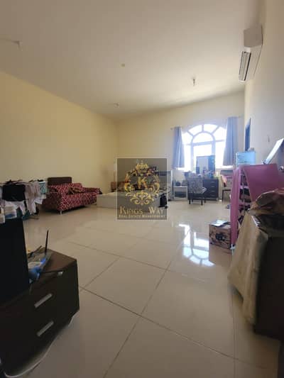فیلا 3 غرف نوم للايجار في مدينة محمد بن زايد، أبوظبي - 51Dmt9EGk3bhYKHbfv2GqluHB11SJ9NXurtJuOFe