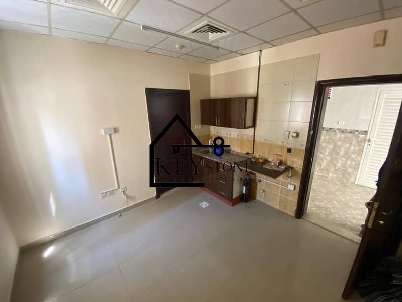 Ground floor Studio Flat Apartment in Al Nabba Sharjah Only for KERALITE Family or Ladies