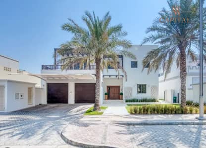 4 Bedroom Villa for Sale in Palm Jumeirah, Dubai - Best layout | Upgrade potential up to 50 Million