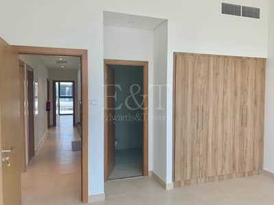 Upgraded 5 - BR Townhouse Bloom Gardens! Upgraded 5 - BR Townhouse Bloom Gardens!