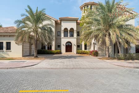 6 Bedroom Villa for Sale in Palm Jumeirah, Dubai - Atlantis view | Upgrade potential up to 120M
