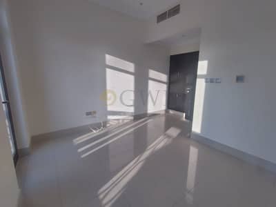 4 Bedroom Townhouse for Rent in Jumeirah Village Circle (JVC), Dubai - Facing Park Mansion | Private Courtyard | From July 1
