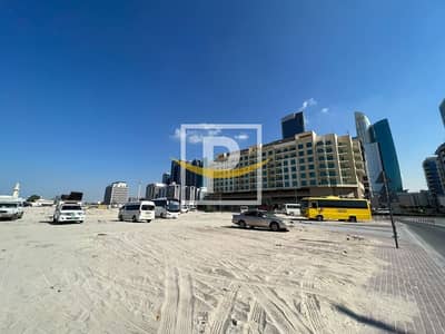ارض سكنية  للبيع في شارع الشيخ زايد، دبي - ارض سكنية في شارع الشيخ زايد 23500000 درهم - 9035141