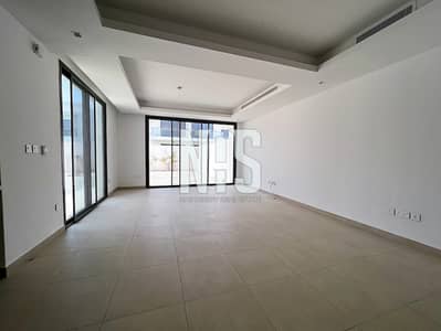 3 Bedroom Townhouse for Sale in Yas Island, Abu Dhabi - Hot Deal | Welcome to Your Dream Home in The Magnolias | Yas Island