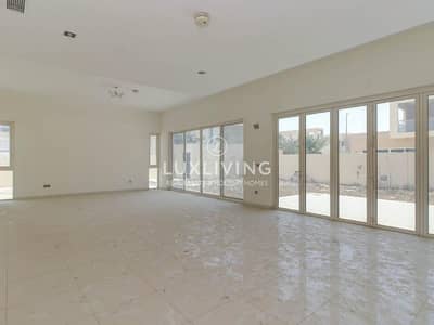 4 Bedroom Villa for Rent in Dubai Waterfront, Dubai - Huge Plot | Private Pool | Corner Villa