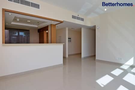 1 Bedroom Flat for Rent in Downtown Dubai, Dubai - Perfect Condition | Available Now | Study
