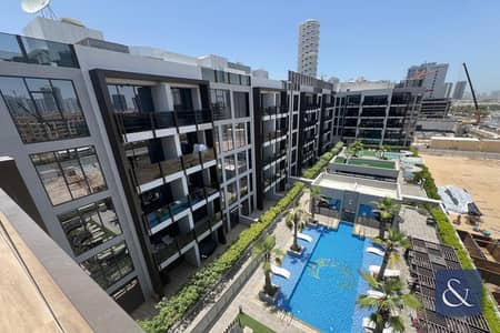 1 Bedroom Flat for Sale in Jumeirah Village Circle (JVC), Dubai - One Bedroom | Pool View | Balcony