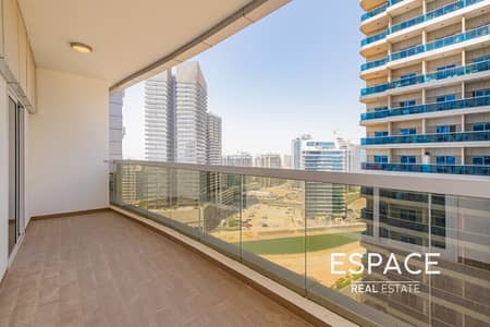 فلیٹ 1 غرفة نوم للبيع في مدينة دبي الرياضية، دبي - شقة في برج هيرا،مدينة دبي الرياضية 1 غرفة 850000 درهم - 9036731