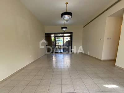2 Bedroom Flat for Rent in The Greens, Dubai - Vacant I Double Balcony I Ground Floor