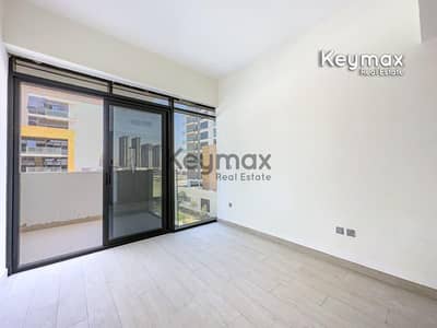 Chiller Free | Burj Khalifa View | Brand New