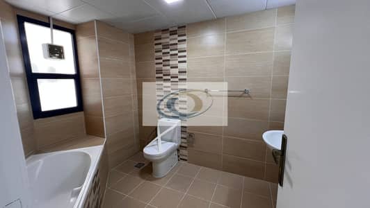 2 Bedroom Apartment for Rent in Sheikh Rashid Bin Saeed Street, Abu Dhabi - IMG_8854. jpeg