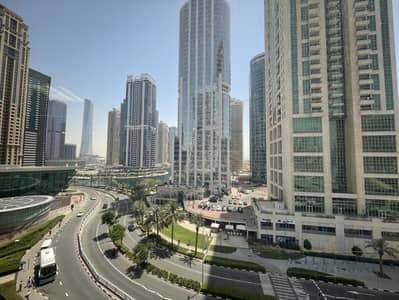 Office for Rent in Jumeirah Lake Towers (JLT), Dubai - PARTITIONS | CLOSE TO METRO | FULLY FITTED