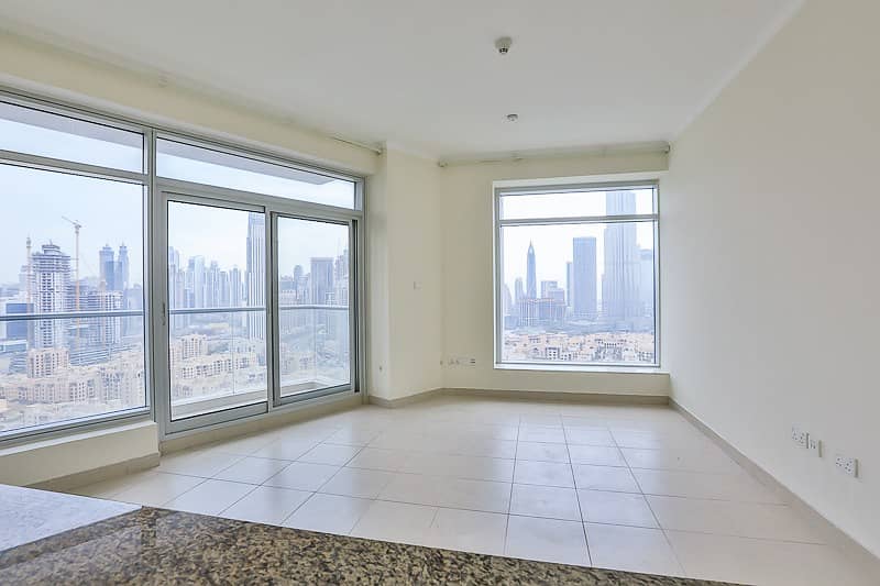 Spacious Layout 2 Bed Unit in Burj Views