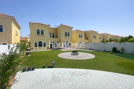 3 Bedroom Villa for Rent in Jumeirah Park, Dubai - Walking Distance to DBS | Single Row | Large Plot