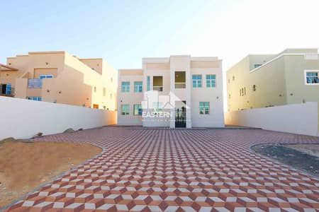 7 Bedroom Villa for Sale in Al Shamkha, Abu Dhabi - Property 7 Bedroom Villa for Sale in Al Shamkha, Abu Dhabi - Property