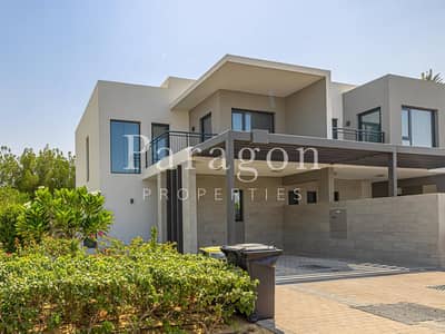 4 Bedroom Villa for Rent in Arabian Ranches 2, Dubai - Single Row / Best location / Corner plot