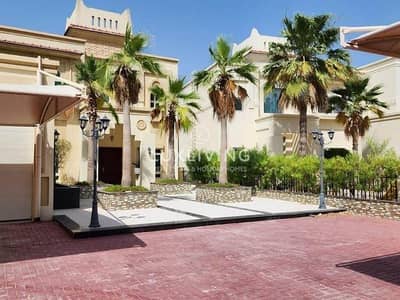 4 Bedroom Villa for Rent in Jumeirah Islands, Dubai - Single row | Vacant | Lake view