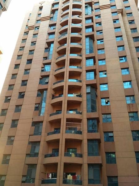 TODAY DEAL ! 1 Bedroom Hal For Sale  in Nuamiya towers 190000