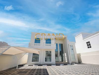 7 Bedroom Villa for Sale in Madinat Al Riyadh, Abu Dhabi - 9E4A6627. JPG