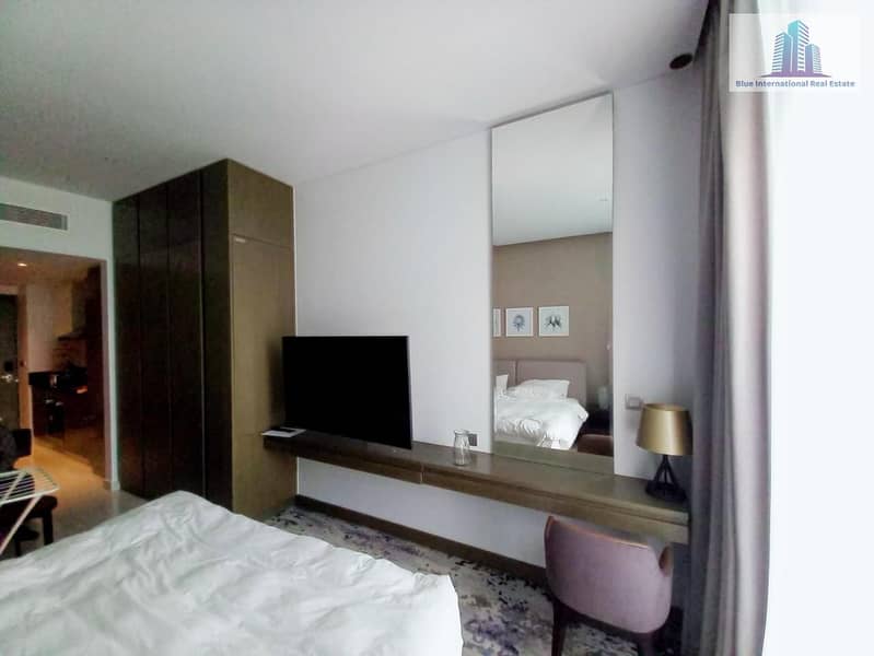 5 Pic 3 (1). jpg