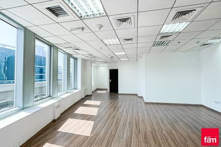Office for Sale in Business Bay, Dubai - FITTED HIGH FLOOR | AVAILABLE FOR RENT AND SALE