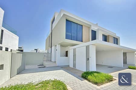 3 Bedroom Villa for Rent in Dubai Hills Estate, Dubai - Roof Terrace | Burj Views | Park Backing