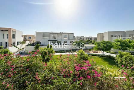 4 Bedroom Villa for Sale in Al Furjan, Dubai - Corner Villa | Park Backing | Vacant