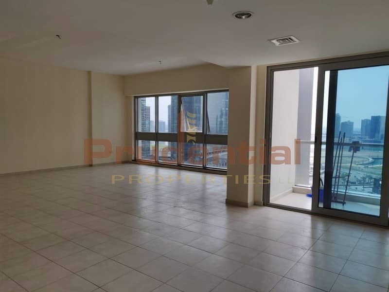 Sumptuous 3B/R apartment in executive tower*