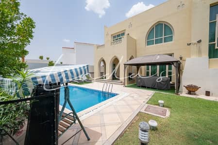 4 Bedroom Villa for Rent in Jumeirah Islands, Dubai - Superb Villa|Private Pool| Immaculate and Spacious