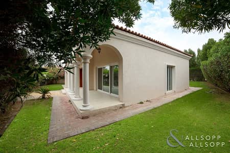 EXCLUSIVE | Corner Unit | Prime Location EXCLUSIVE | Corner Unit | Prime Location