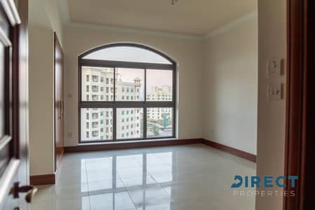 3 Bedroom Flat for Sale in Palm Jumeirah, Dubai - South After | Spacious Apartment | Good investment