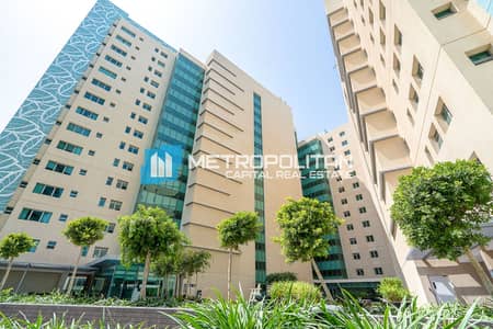 3 Bedroom Apartment for Rent in Al Raha Beach, Abu Dhabi - Sea View | 3BR w/ Balcony | Rented till July 2024